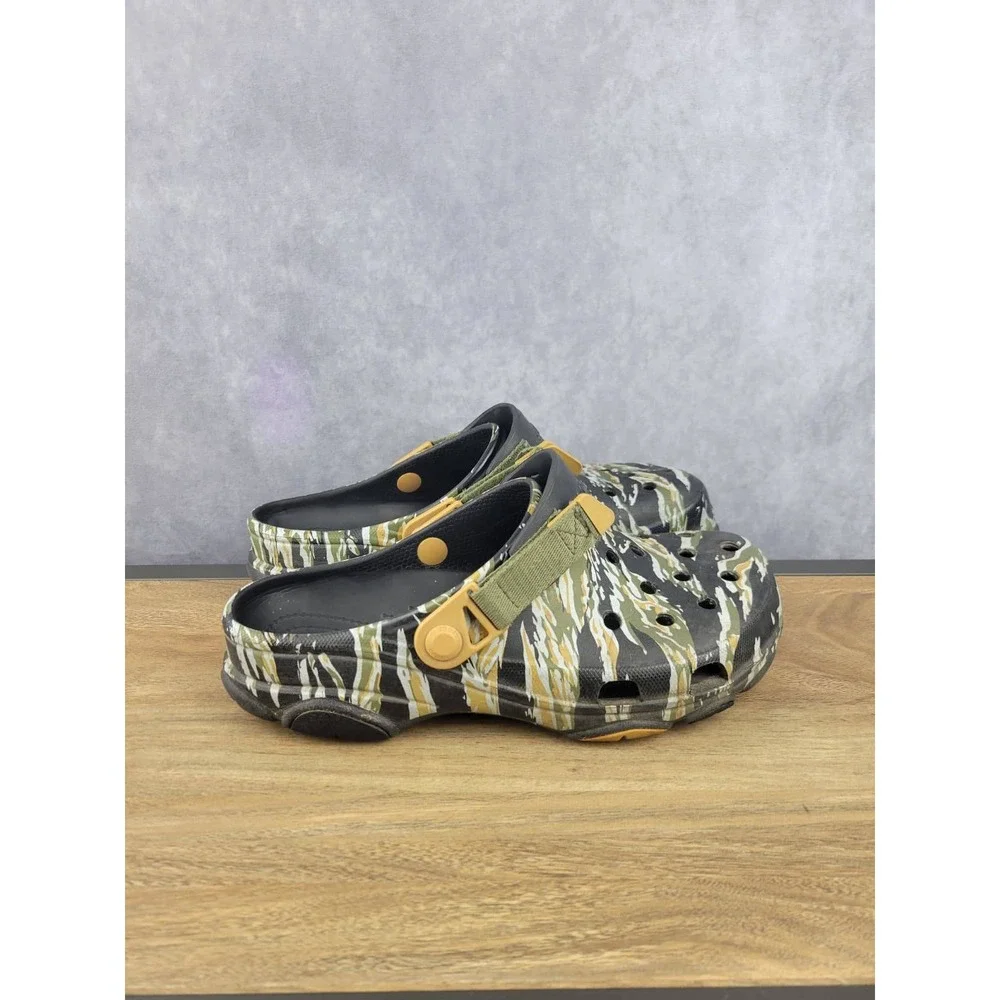 Crocs Classic‎ Camouflage Clog Sandals Green Tan Black